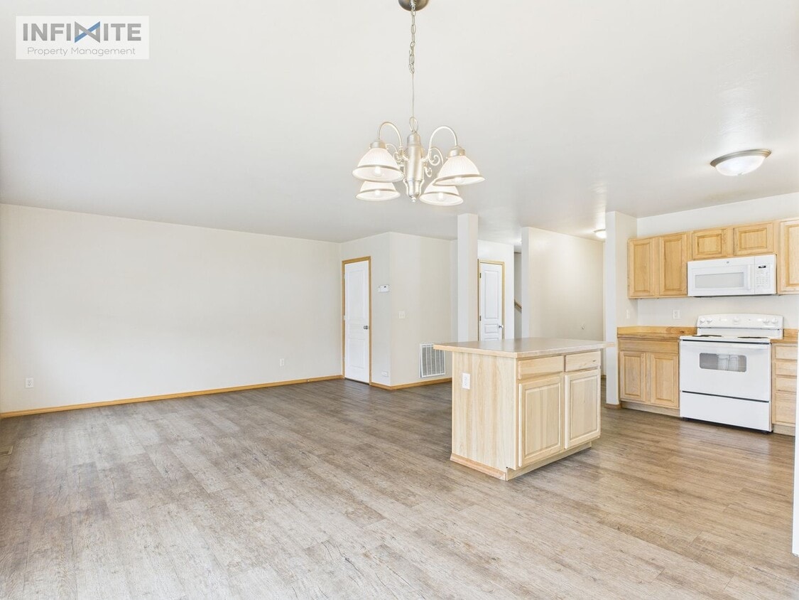 Primary Photo - 3-Bedroom Condo in the Heart of Belgrade –...
