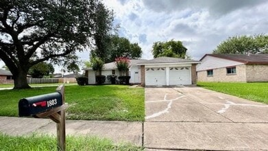 Building Photo - 1803 Ripple Creek Dr