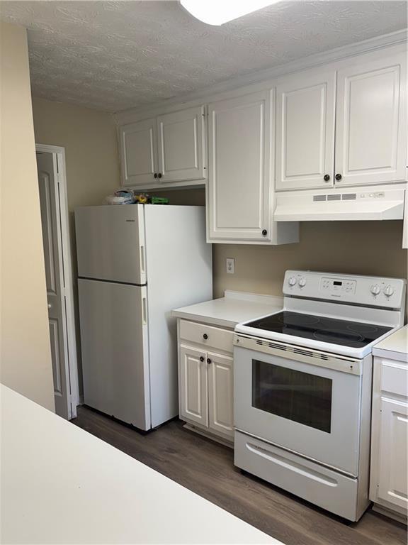 Building Photo - 3275 Spincaster Way