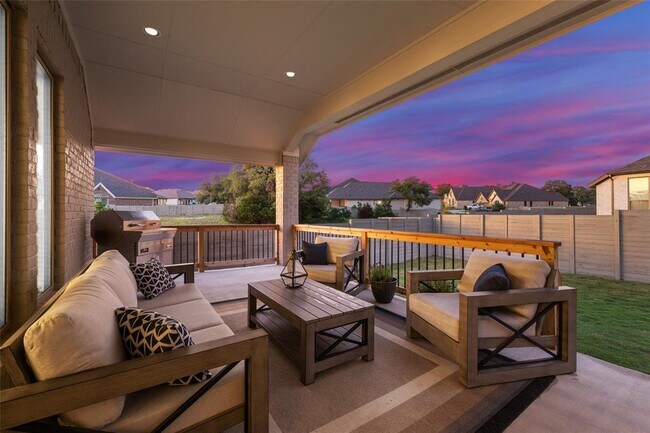 Building Photo - 482 Orchard Way