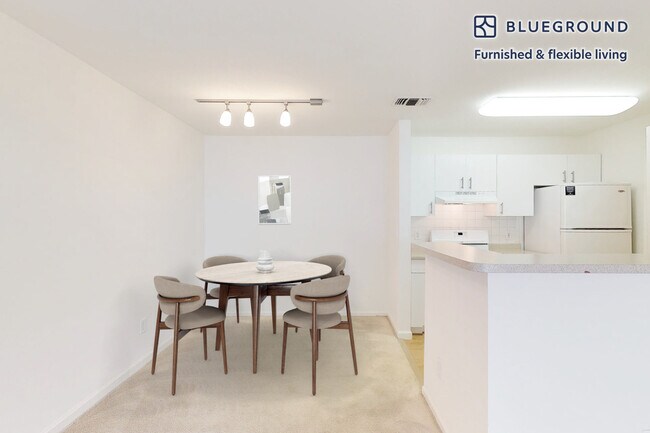 Foto del edificio - 313 Avalon Cir