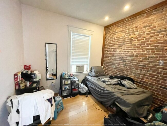 Foto del edificio - 24 S Huntington Ave