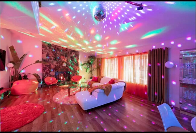 Building Photo - 7731 Arrowhead Dr