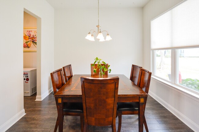 Foto del edificio - Stunning 2-Story Home in Carnes Crossroads
