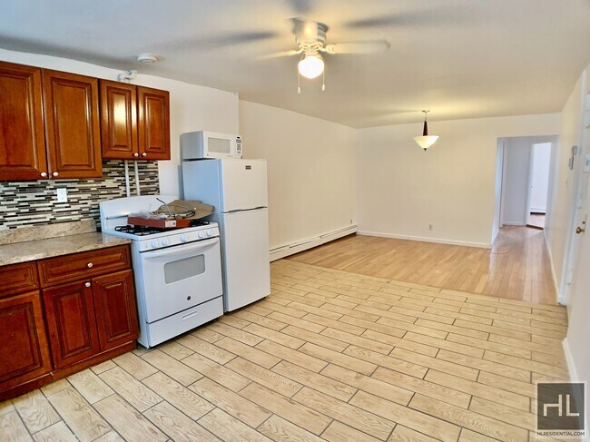 Foto del edificio - 2 Bedroom Apartment on 2nd Ave in Kips Bay