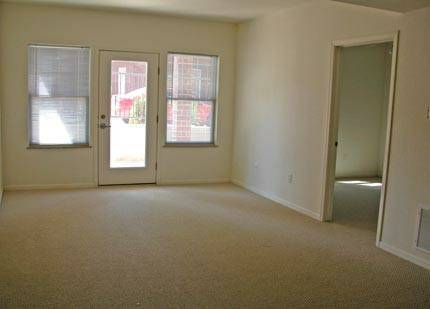 Interior Photo - 202RA