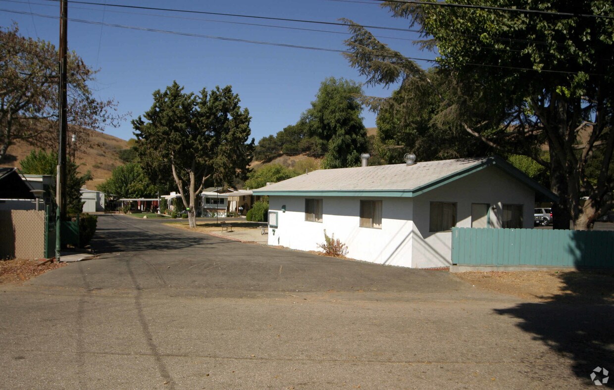 Foto del edificio - Lake Casitas Mobile Home Estates