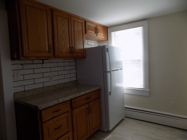 Foto del edificio - 6 Hillside Ave