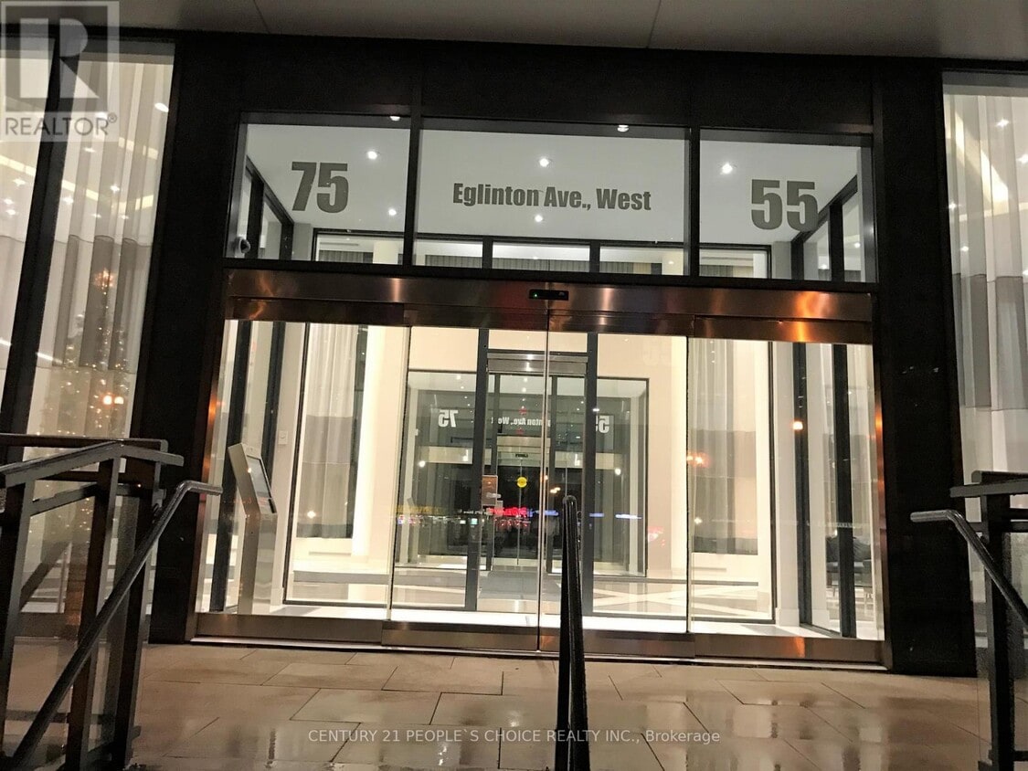 Photo principale - 75 Eglinton Ave W