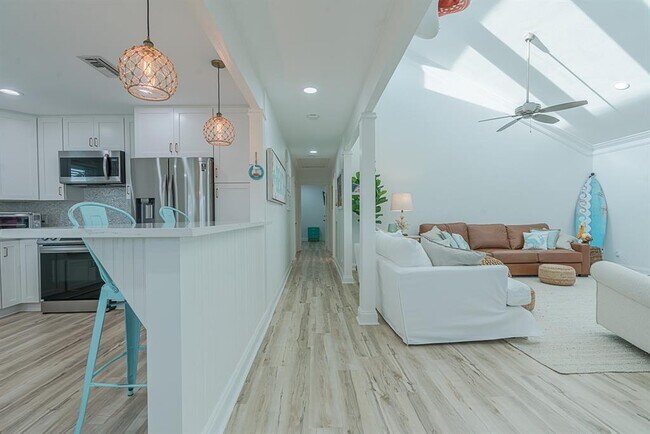 Foto del edificio - 13826 Pirates Beach Blvd