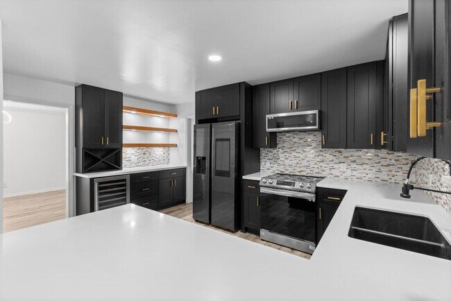 Foto del edificio - 5206 Lodge Creek Dr