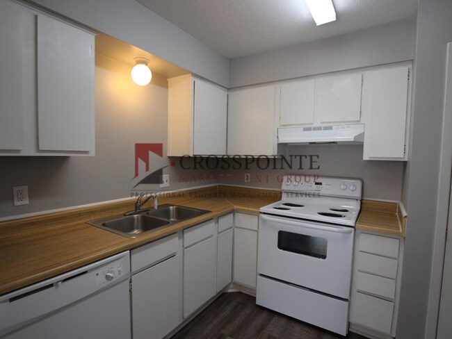Foto del edificio - 2 Bed 2 Bath Apartment in Central Tyler!