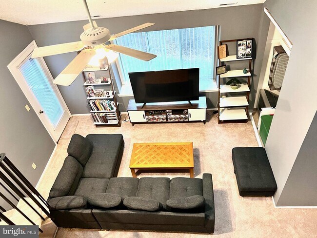 Building Photo - 4204 Aberdeen Dr