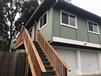 Building Photo - 630 Carr Ave