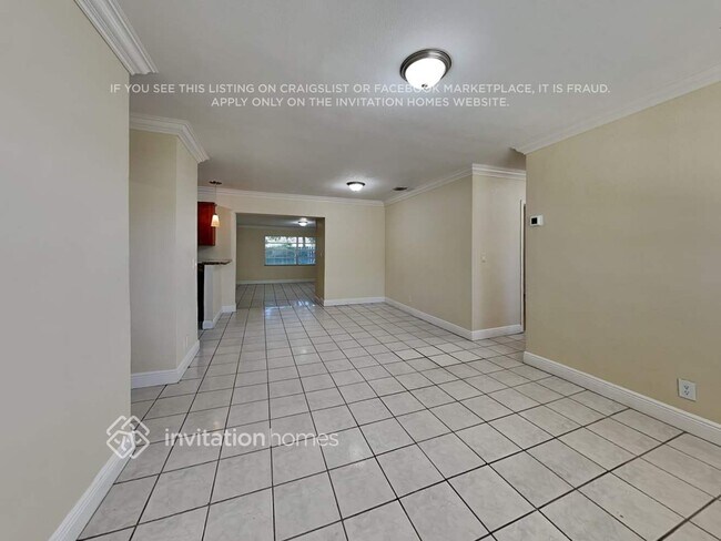 Foto del edificio - 3421 NW 1st St