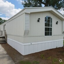 Building Photo - 2301 Parrott Dr