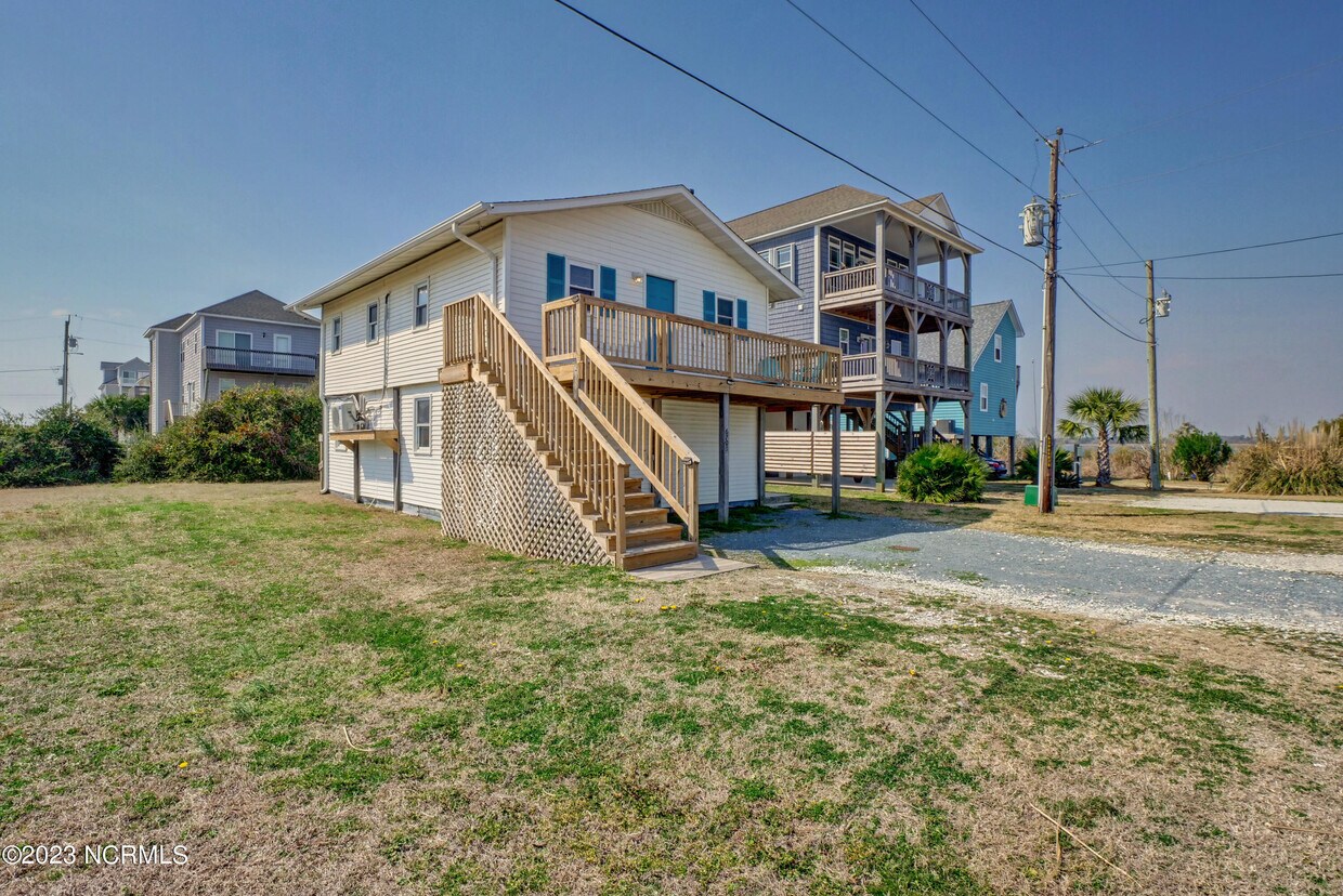 Primary Photo - 6703 13th Ave