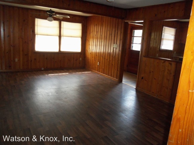 Building Photo - 4 br, 1.5 bath House - 222 Ware Street