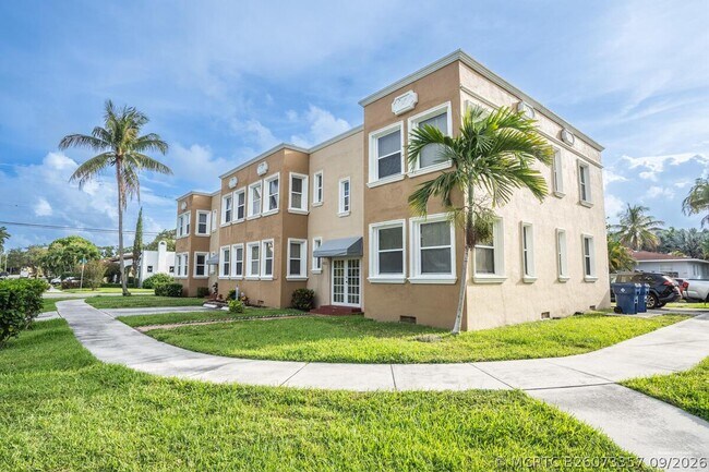 Foto del edificio - 403 NE 16th Ave