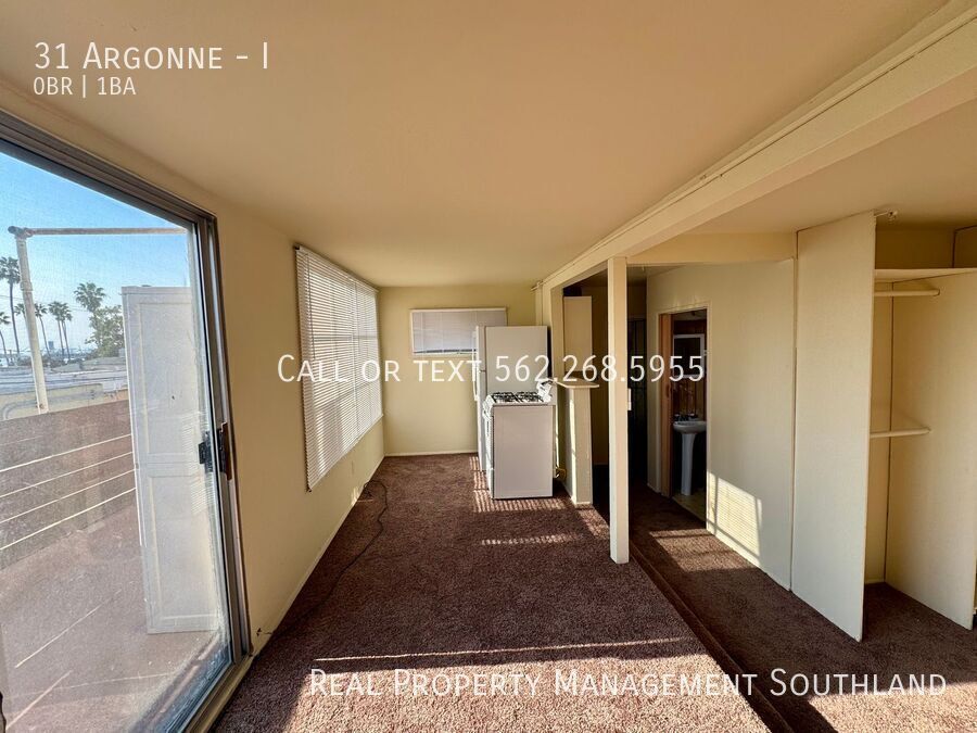 Foto principal - Studio Apartment for Rent in Belmont Shore...