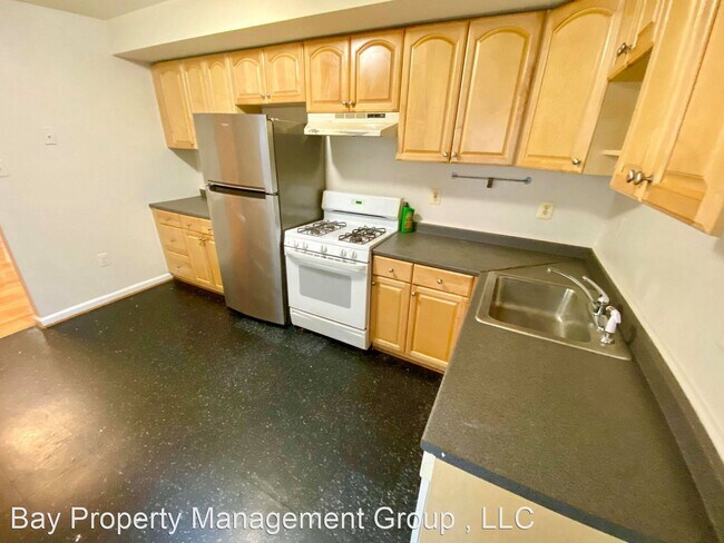 Building Photo - 3 br, 1.5 bath House - 1823 S Charles St