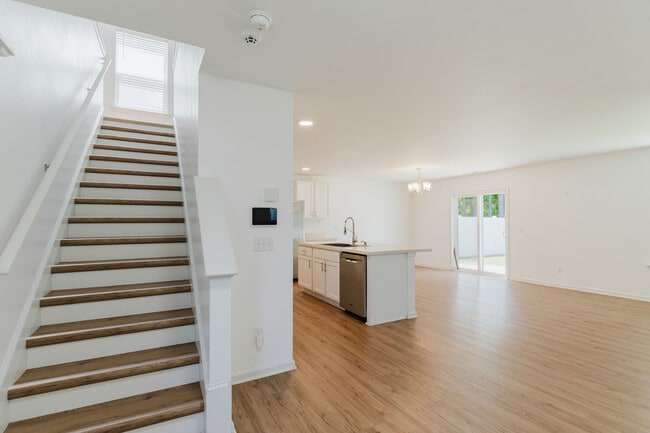 Foto del edificio - 204 Mascot Ct