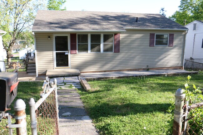 Building Photo - 376 Hiawassee Ave