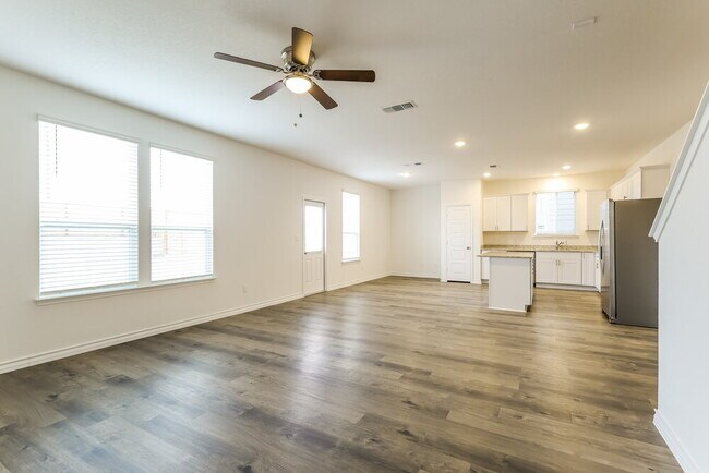 Foto del edificio - 10407 Monte Carmel Pl