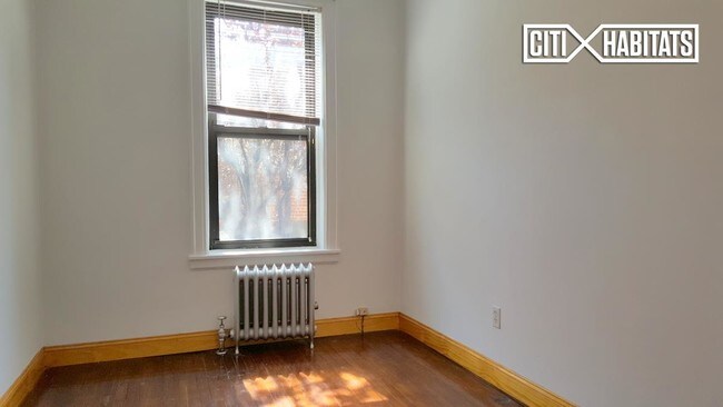 Building Photo - 2421 41st St