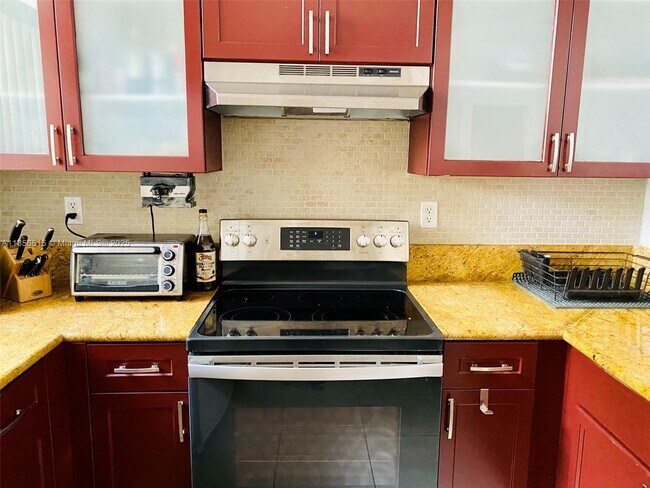 Foto del edificio - 12708 SW 50th St
