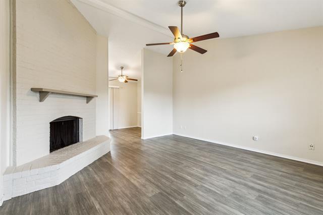 Foto del edificio - 1311 Springview Dr