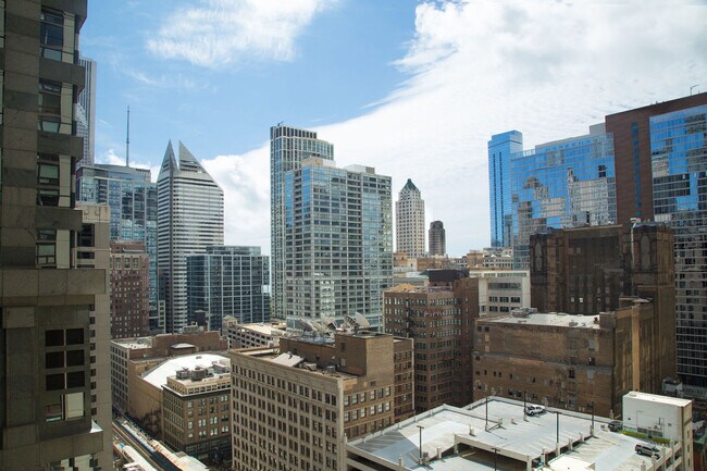 Foto del edificio - 200 N Dearborn St