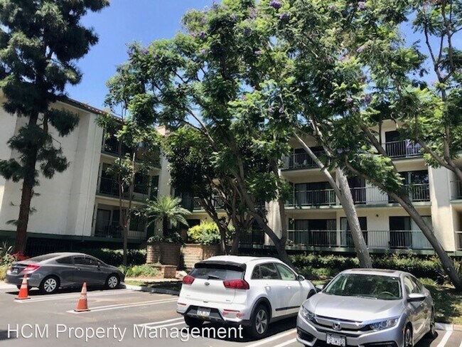 Foto del edificio - 2 br, 2 bath House - 7108 Apricot Drive