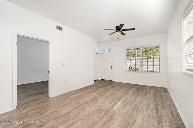 Foto del edificio - 105 Turpial Way