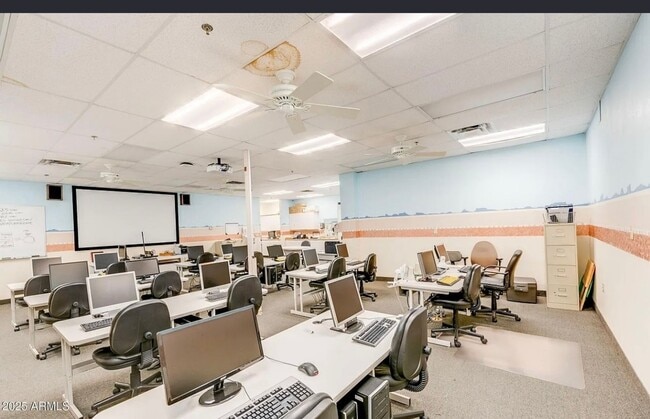 Building Photo - 1612 Leisure World