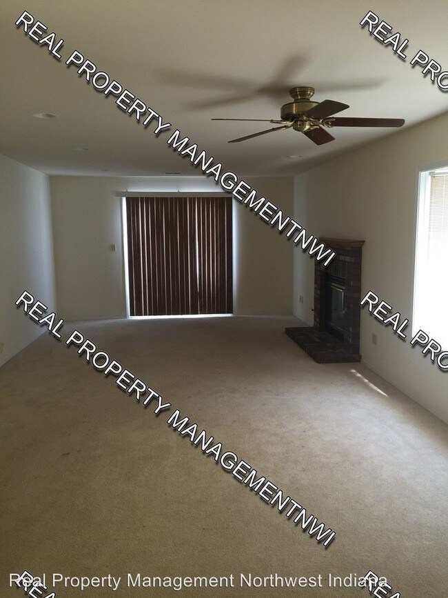 Building Photo - 2 br, 2 bath House - 614 E. 92nd Place