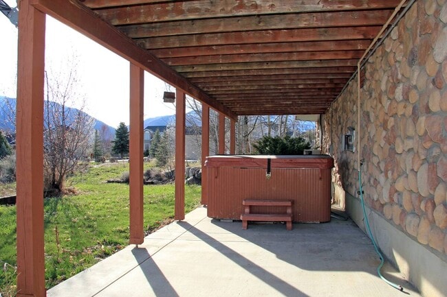 Building Photo - 4741 E Patio Spgs Cir