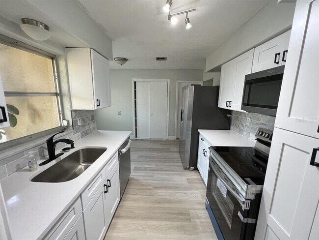 Foto del edificio - 6917 300th Ave N