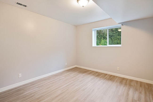 Building Photo - 8240 S Marion View Cir