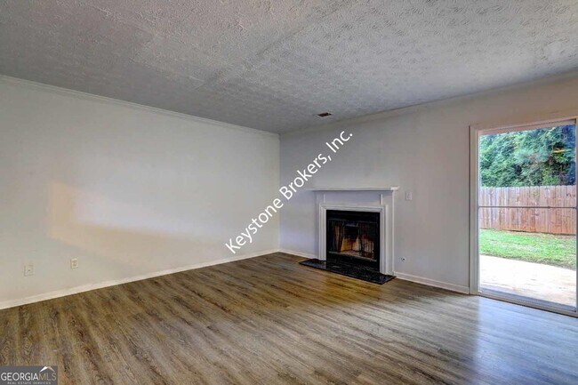 Building Photo - 1506 Kessock Way