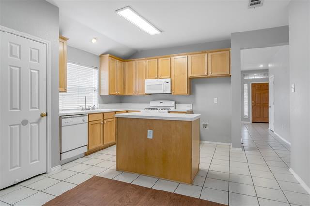 Building Photo - 6921 Highland Crest Ln