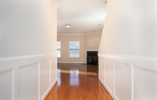 Building Photo - 3850 Jade Ct