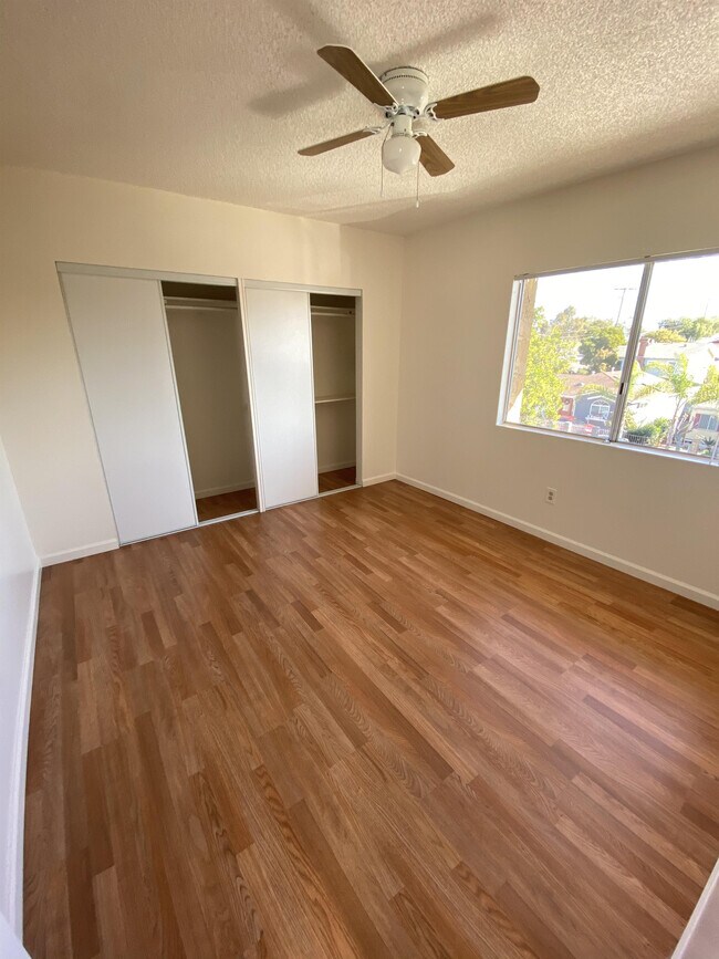 Foto del edificio - 3232 44th St