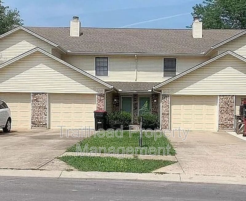 Foto principal - 505 NE Churchill St