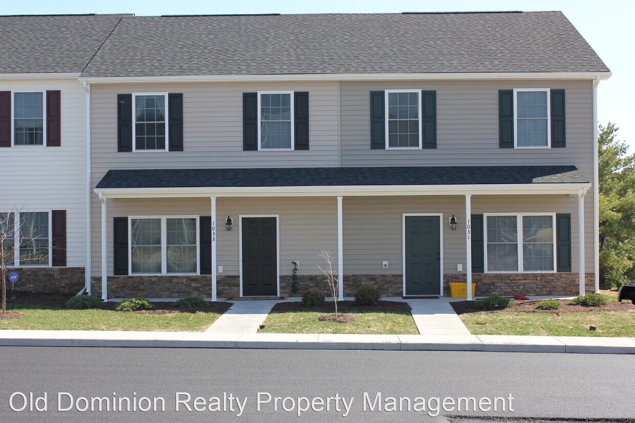 Primary Photo - 3 br, 2.5 bath House - 1028 Cherrybrook Drive