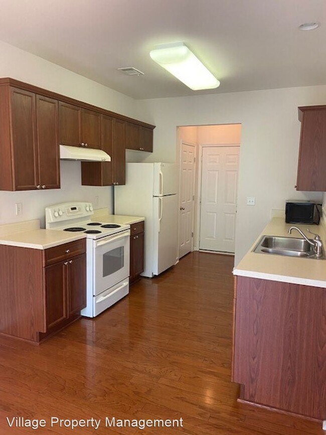 Building Photo - 3 br, 2.5 bath House - 127 Honey Creek Lane