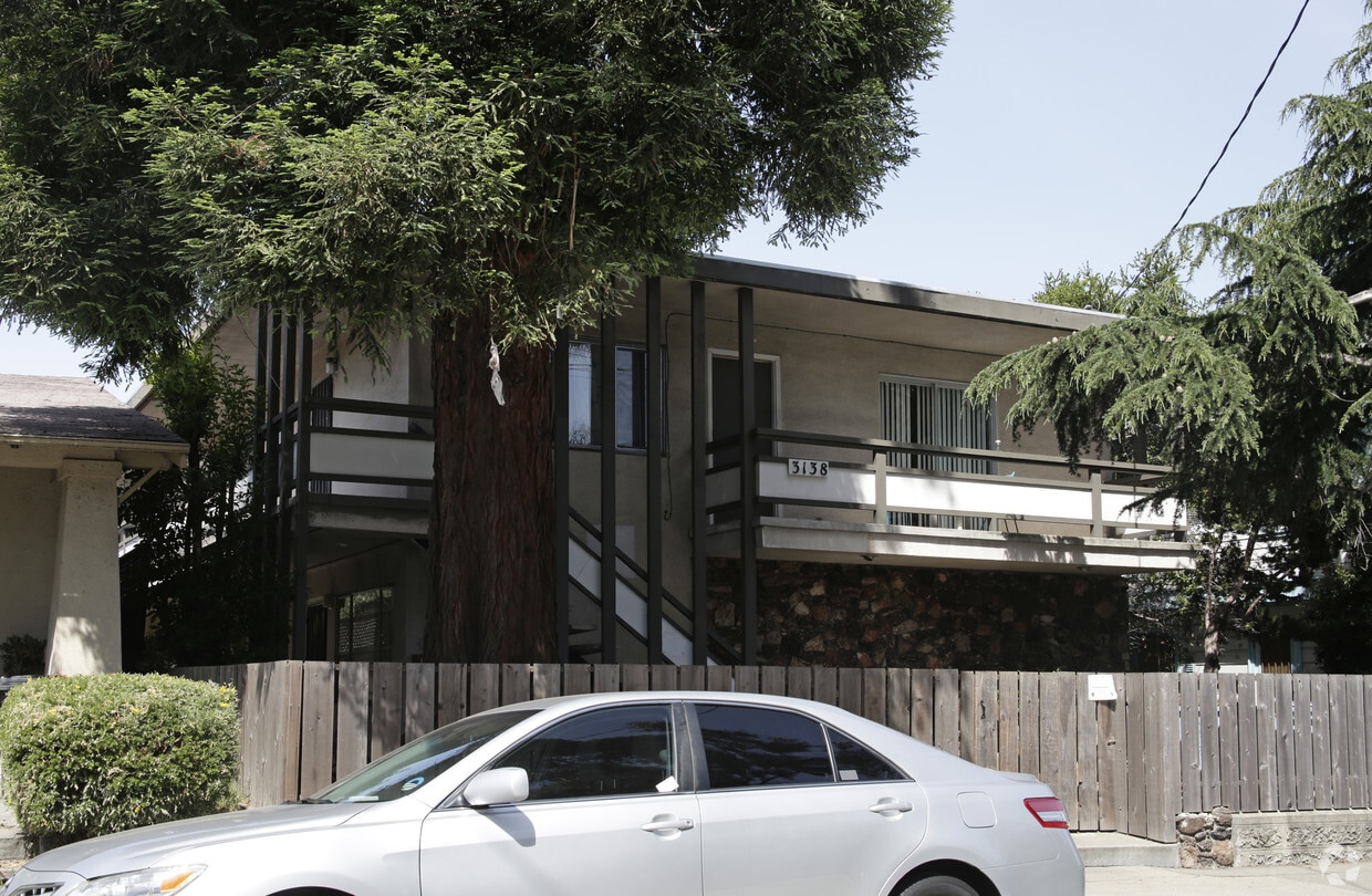 Building Photo - 3138 California St