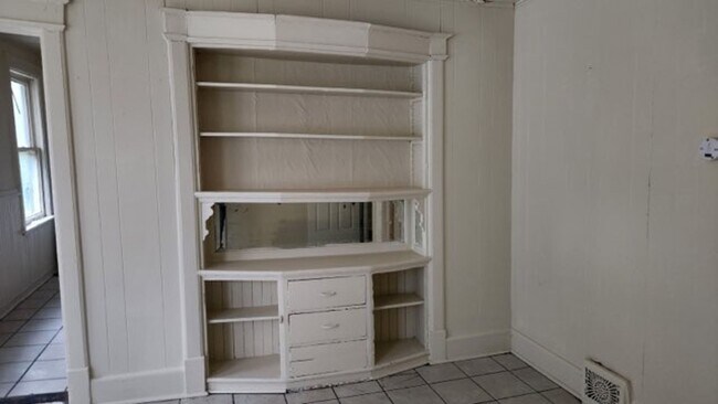 Building Photo - 3169-3171 N 6th St. (Duplex)