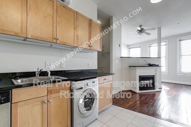 Foto del edificio - 1321 1/2 E. Main St.