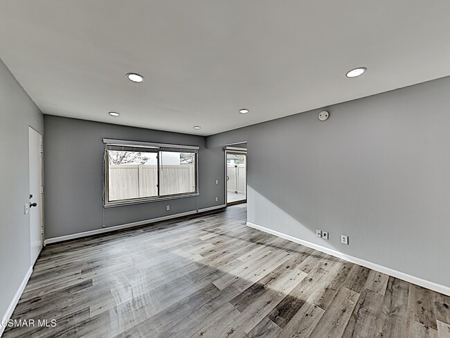 Building Photo - 1743 E Avenida De Las Flores